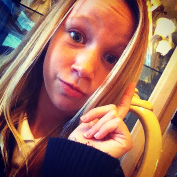 Profile Picture of Kendall Grantham (@k_g_fca) on Poshmark
