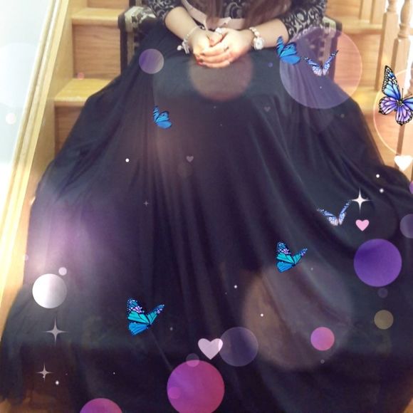 Profile Picture of Tuba Ahmed (@toobasultan97) on Poshmark