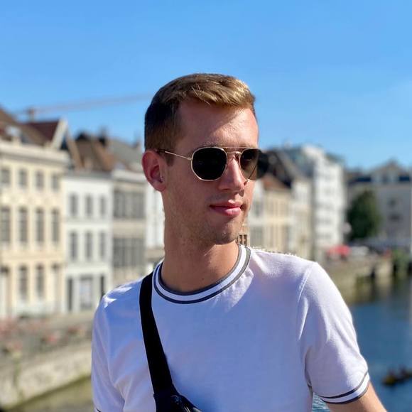 Profile Picture of Adam Fierst (@afierst) on Poshmark