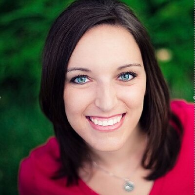 Profile Picture of Erin Larsen (@erinlarsen527) on Twitter