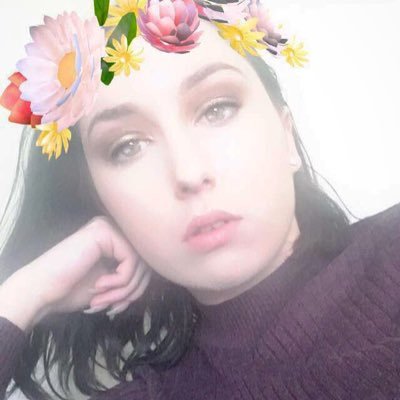 Profile Picture of Haley Greenhalgh (@Audrey_Monroe98) on Twitter