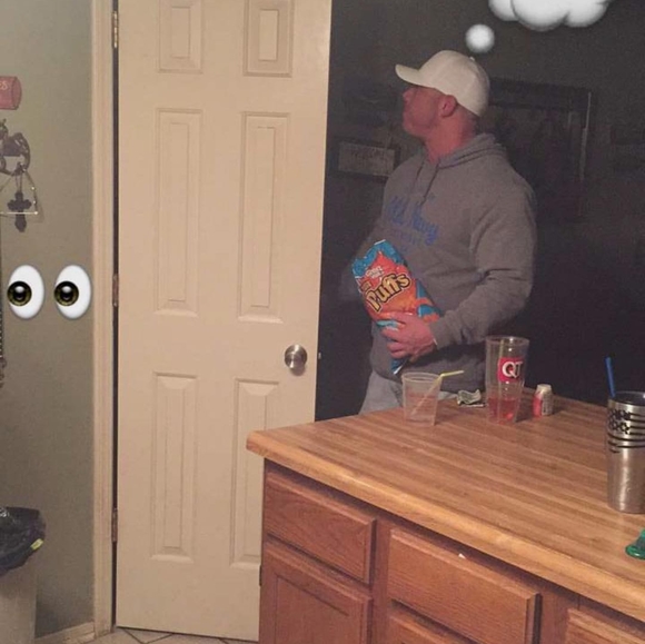 Profile Picture of Vincent Falzone (@hwmchubnch) on Poshmark