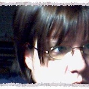 Profile Picture of Lisa Case (@lisa_case) on Myspace