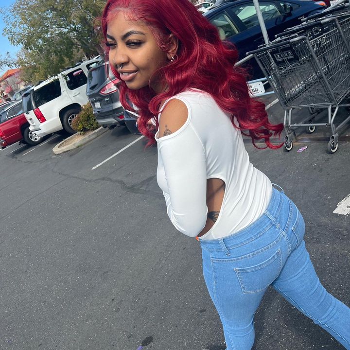 Profile Picture of Jeanine Closet 🫶🏽 (@jeaninescloset) on Tiktok