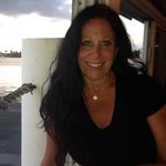 Profile Picture of Debra Lowe (@debbie27lowe) on Instagram