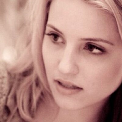 Profile Picture of Ryan Henry (@i_luv_quinn) on Twitter