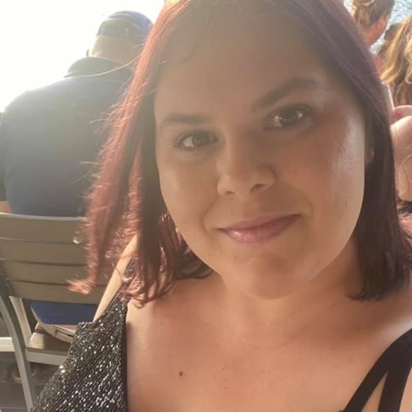 Profile Picture of Danielle Diem (@ddiem88) on Poshmark