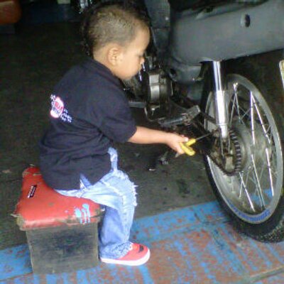 Profile Picture of Gustavo Viveros (@Gustavoviveros3) on Twitter