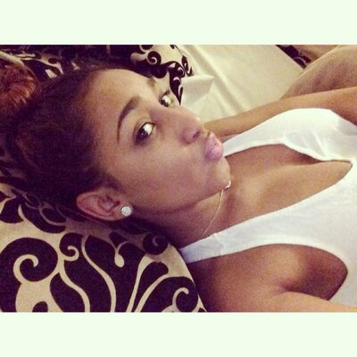 Profile Picture of Clarissa Paez (@cjuliaaaaa__) on Twitter