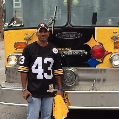Profile Picture of Steven Cummins (@S_Cummins) on Twitter