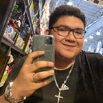 Profile Picture of James Roldan Flores (@jamesxflores) on Instagram
