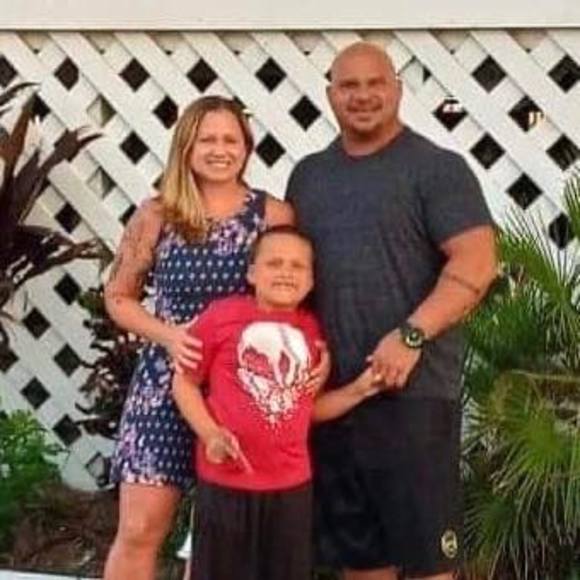 Profile Picture of Karen Jaworski (@karenjaworski) on Poshmark