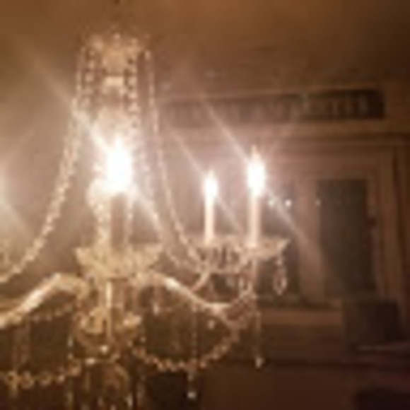 Profile Picture of Frank Oddi (@oddifrank) on Poshmark