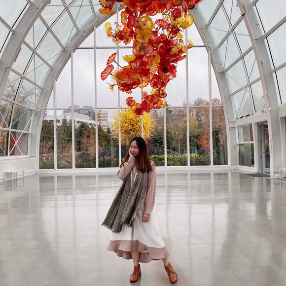 Profile Picture of Joyce Chiu (@schiu98) on Poshmark