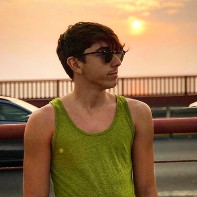 Profile Picture of Charles Lugo (@SpeedoBandito18) on Twitter