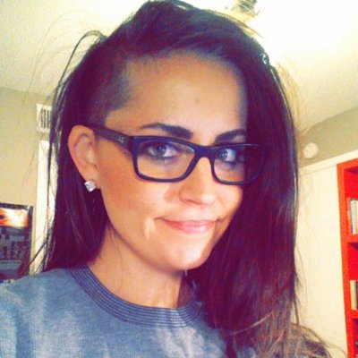 Profile Picture of Ani DeGroot (@AniDeGroot) on Twitter