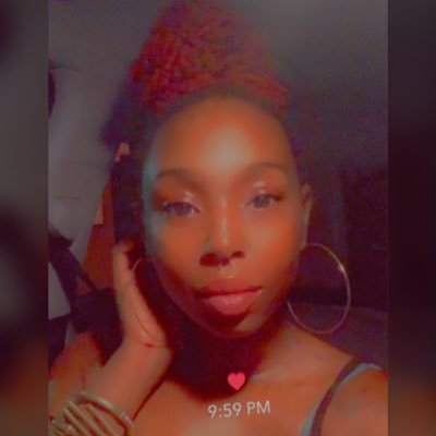 Profile Picture of Lovita Alizé Jenkins Robinson (@_AshBoNana) on Twitter