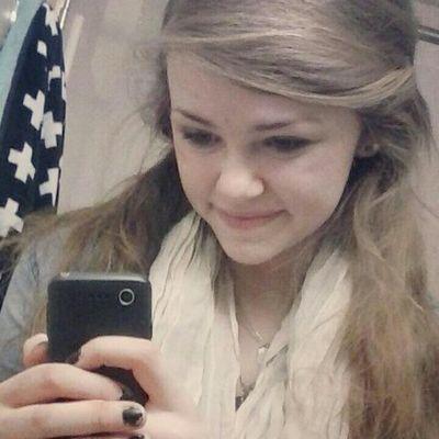 Profile Picture of Autumn Cates (@CatesAutumn) on Twitter