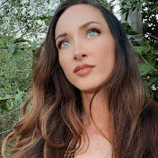Profile Picture of Jenna Wolf (@JennaWolf144) on Youtube