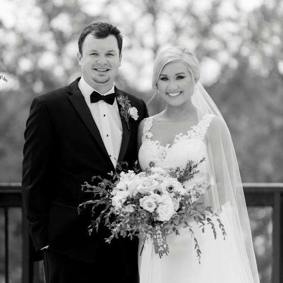 Profile Picture of Amy Mirabito (@amynicolem) on Poshmark