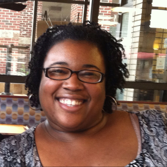 Profile Picture of Sheree Porter (@sheree7) on Poshmark