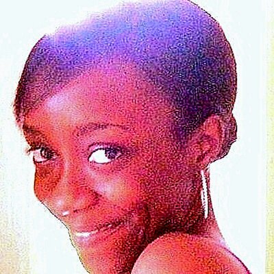 Profile Picture of Renee Dixon (@kookyflower) on Twitter