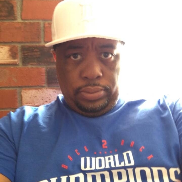 Profile Picture of Bertram Baker (@bertbaker42) on Poshmark
