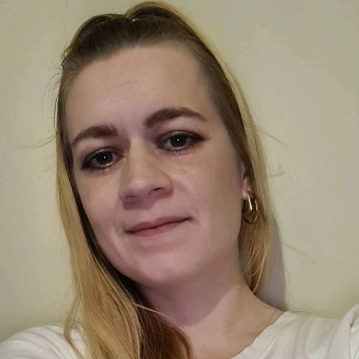Profile Picture of Hannah Courtney Rock (@beauty_boss_hannah) on Tiktok