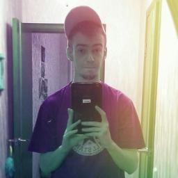 Profile Picture of Артемий Кузьминский (@Joe_Converse) on Twitter
