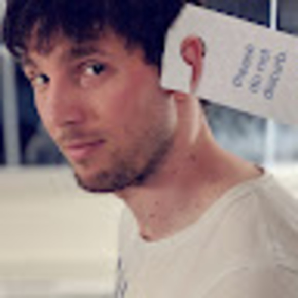 Profile Picture of Orhan Sümen (@orhansumen) on Poshmark