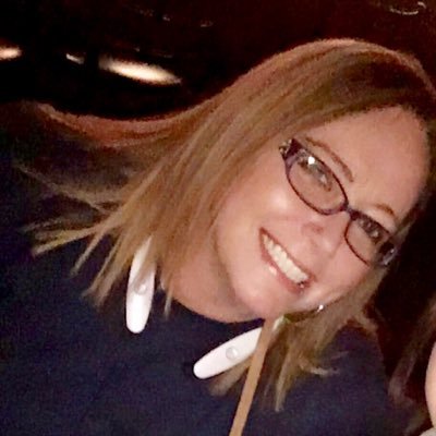 Profile Picture of Karla Denise Warren (@KayDeeWar71) on Twitter