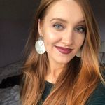 Profile Picture of Dee Walsh (@deewalshyoga) on Instagram
