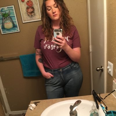 Profile Picture of Whitney Edwards (@Whitney51779921) on Twitter
