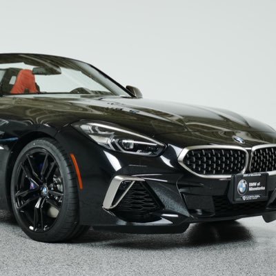 Profile Picture of Deleted...._ (@JaySuits) on Twitter