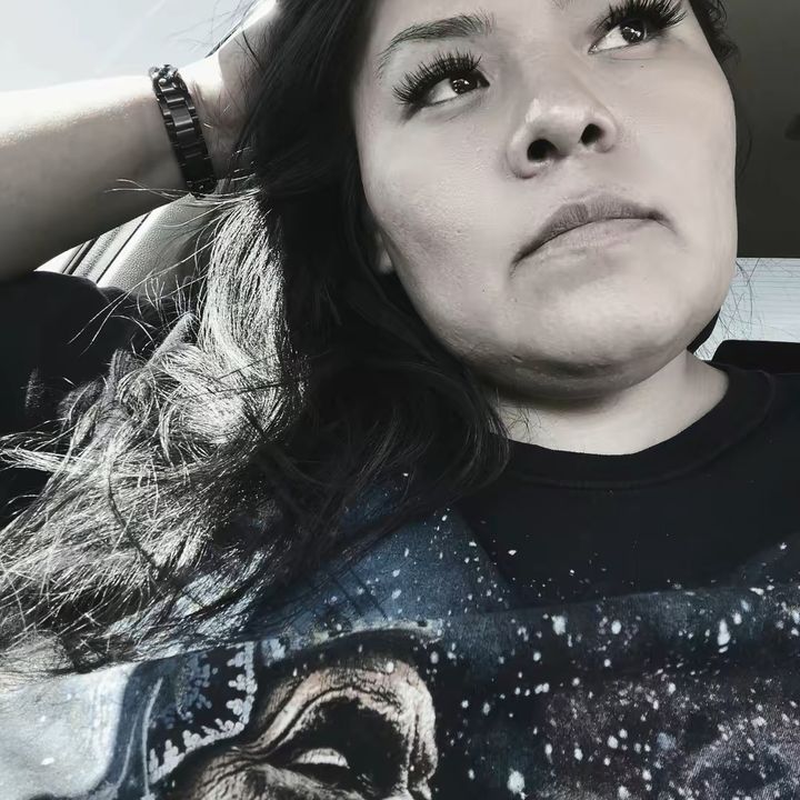 Profile Picture of 𝒥𝓊𝓁𝒾♡ (@lethalxpetal) on Tiktok