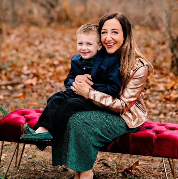 Profile Picture of Emily Imblum (@emilyimblum) on Poshmark