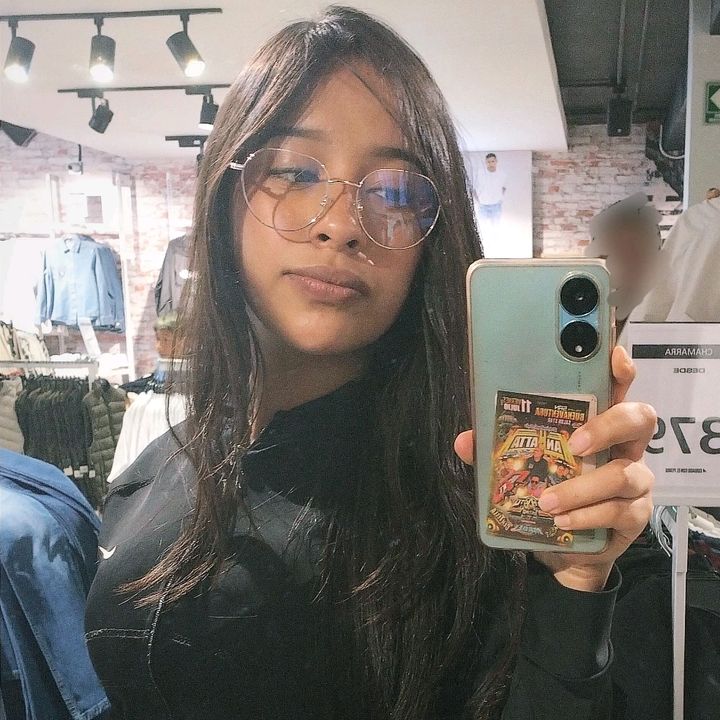 Profile Picture of santa (@alondrasantamari27) on Tiktok