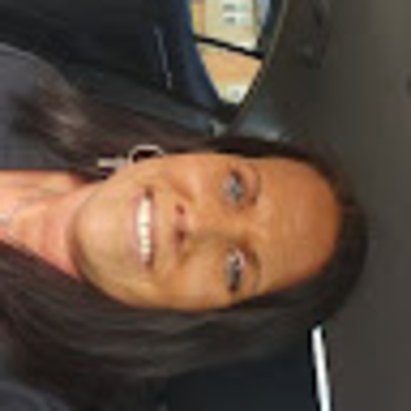 Profile Picture of Christy Jarmon (@christyjarmon) on Poshmark