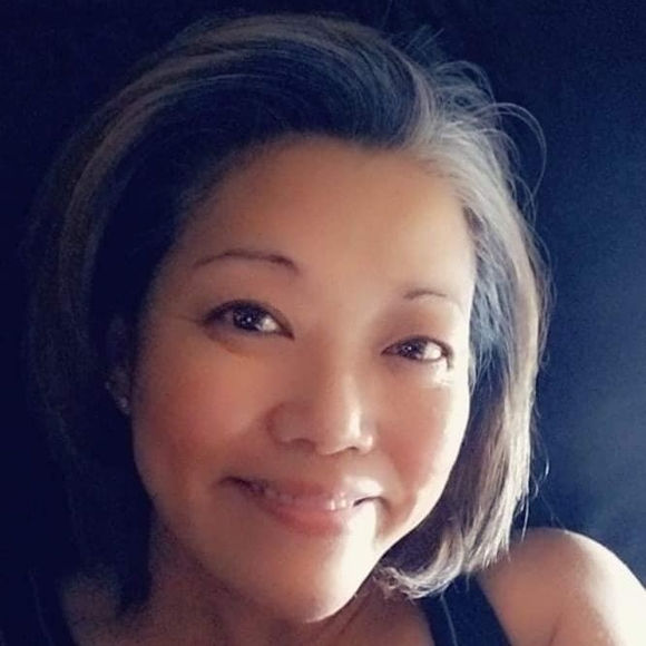 Profile Picture of Gaye Saruwatari (@gayesaruwatari) on Poshmark