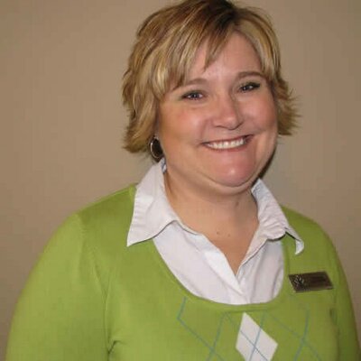 Profile Picture of Paula Raymond (@Paula_Raymond) on Twitter