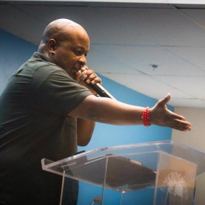 Profile Picture of Alton Dixon (@thefaithpastor) on Twitter