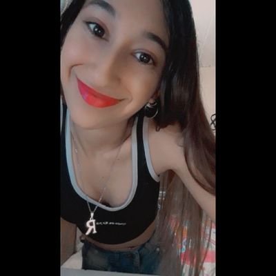 Profile Picture of Rocio Alarcon (@RhoRiver) on Twitter