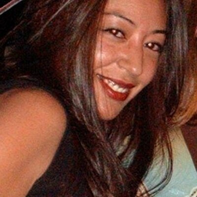 Profile Picture of Julie Stell (@julesballbuster) on Twitter