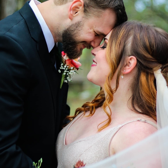 Profile Picture of Casey Roalson (@caseyroalson) on Poshmark