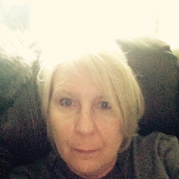 Vicki Slaughter - Poshmark Profile Picture of Vicki Slaughter (@lilyspies) on Poshmark