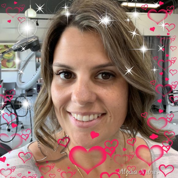 Profile Picture of Pilialoha Kekuna (@pilialohakekuna) on Poshmark