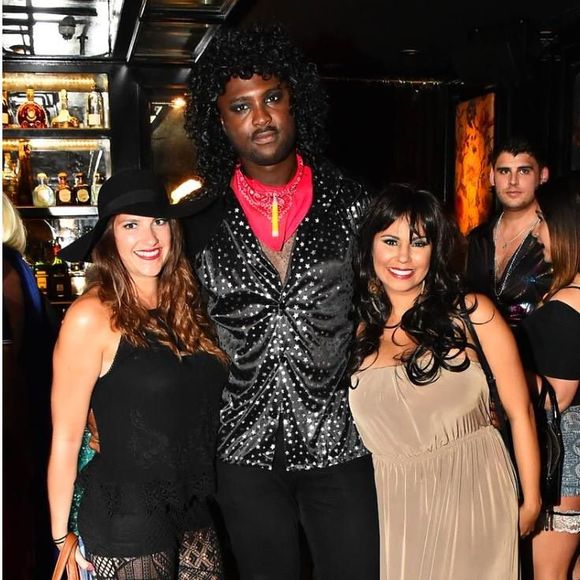 Kim Schiralli - Poshmark Profile Picture of Kim Schiralli (@schiralli24) on Poshmark