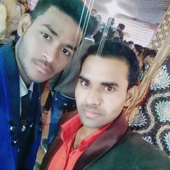 Profile Picture of Amit Kashyap (@amit1231) on Poshmark