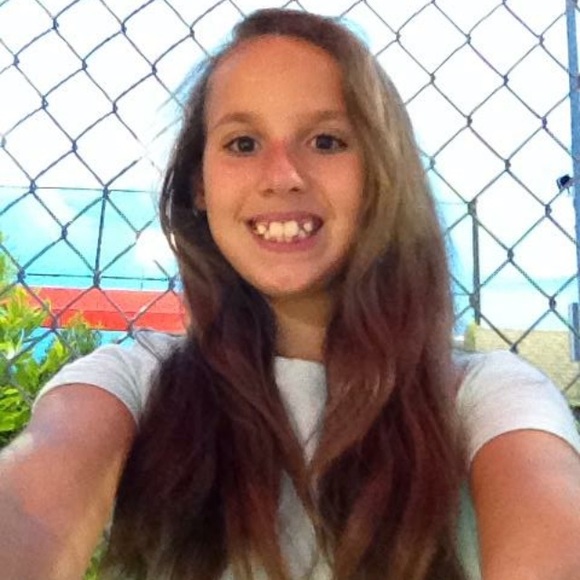 Profile Picture of Alexis Parham (@alexis_parham29) on Poshmark
