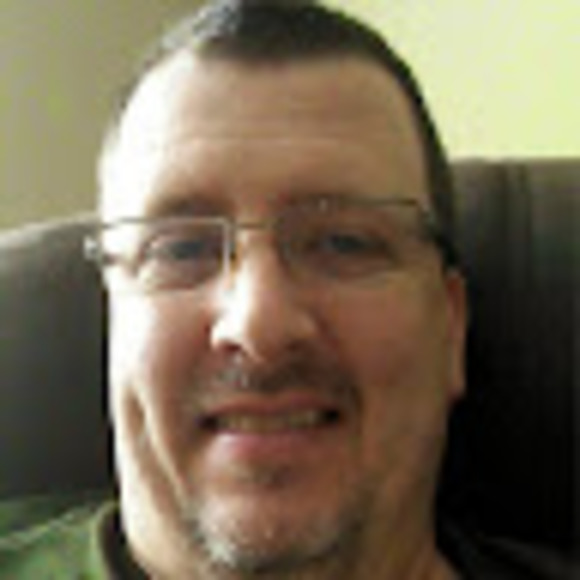 Profile Picture of James Mccall (@jamesmccall1976) on Poshmark
